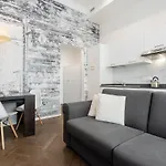 Lejlighed Modern Close To River Prag