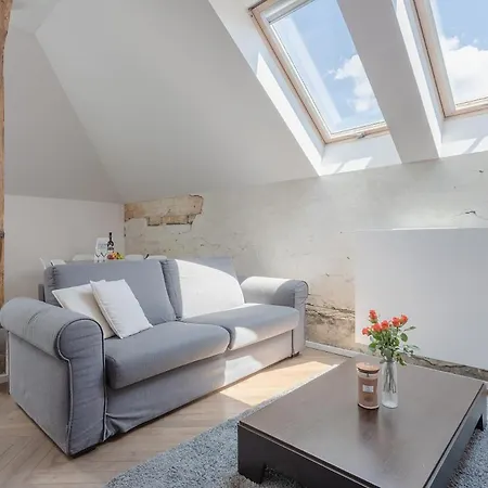 Modern Close To River Praga